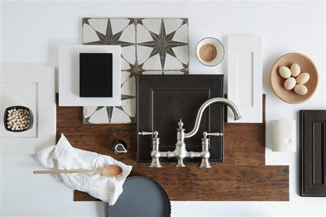 Find perfect moen kitchen faucets to beautifully blend into the decor. Amazon.com: Moen: Kitchen Faucets