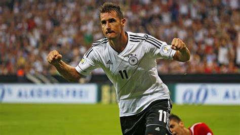 His son is thomasaahole muller. CM 2014 Allemagne : Miroslav Klose égalise le record de ...