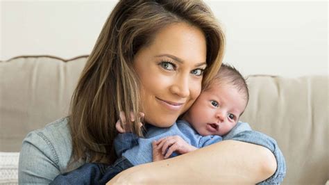 Ginger Zee Reflects On Returning From Maternity Leave Im A Worker