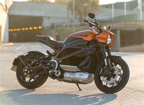 Review Harley Davidson Livewire Electric Motorcycle First Ride A
