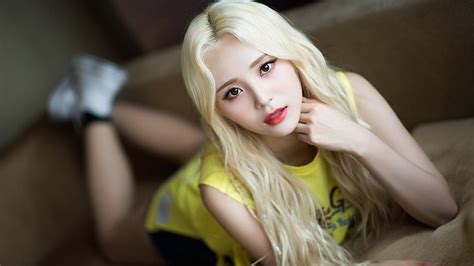Up to 70% off top brands & styles. LOONA 1080P, 2K, 4K, 5K HD wallpapers free download ...