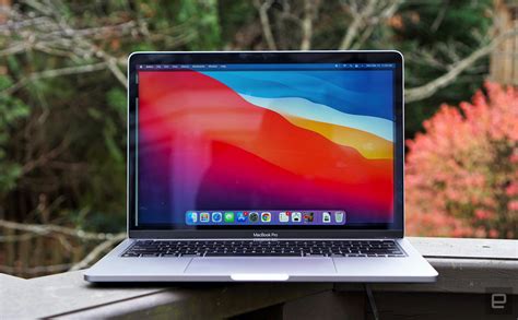 Apple Macbook Pro M1 Review 13 Inch 2020 Engadget