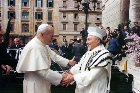 The Vatican Calls On Christians To Walk With Our Jewish Brothers And Sisters America Magazine