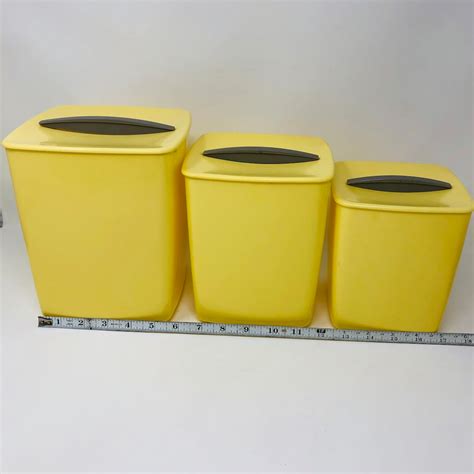 Vintage Canister Set Yellow Plastic Rubbermaid Canisters Set Etsy