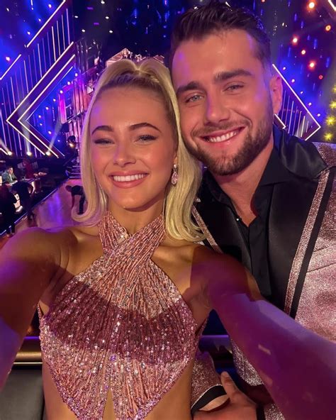 Dwts Season 32 Fans Slam Harry Jowsey As He Follows Taylor Swift S Ex Manager Scooter Braun On