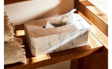 Image Of The Product Marble Effect Tissue Box In 2020 Tissue Boxes