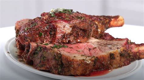 At 450 degrees f for the first 30 minutes and then reduce the temperature to 325 degrees f, allow about 13 to 15 minutes per pound. Herbed Up Prime Rib with Chef Ray Lampe - Video | MyRecipes