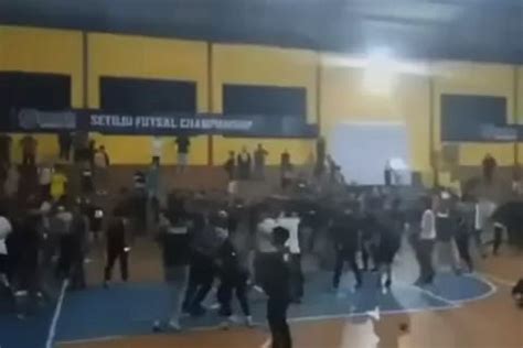 Ini Penyebabnya Pertandingan Futsal Pelajar Ricuh Di Bekasi