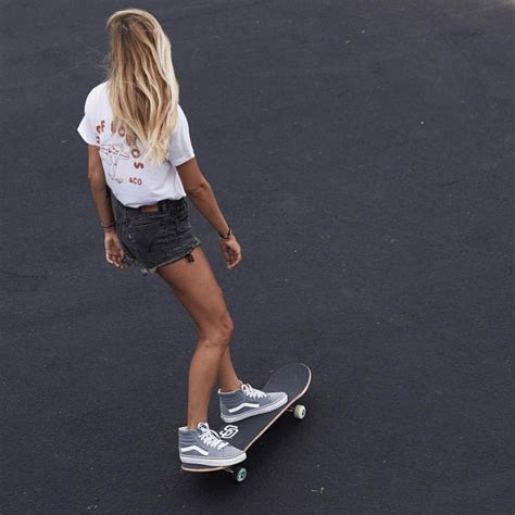 Look Skater Skater Girl Style Skatergirl Outfits Estilo Vans