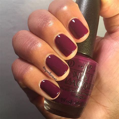 Dark Nail Colors For Fall Into A Large Microblog Diaporama