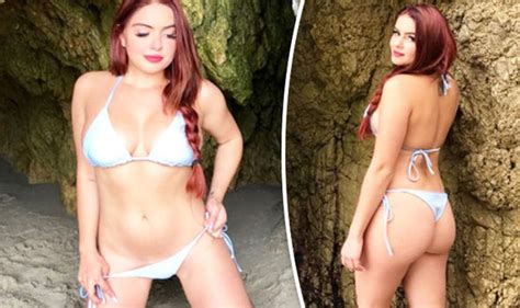 Ariel Winter Faces Online Backlash After Sharing Boob Baring Bikini My Xxx Hot Girl