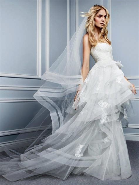 Monique Lhuillier Bridal Dresses 2020