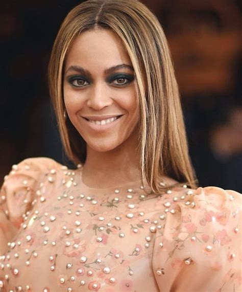 How To Wear A Bold Makeup Look According To Beyoncés Makeup Artist