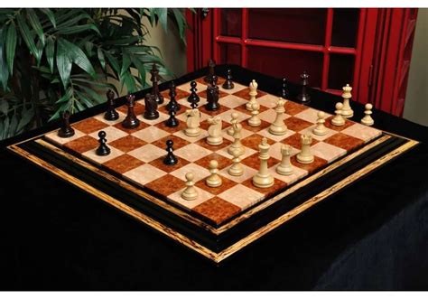 The Reykjavik Ii Series Chess Set 375 King