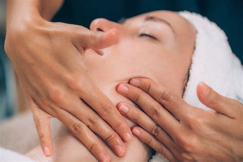 Natural Face Lift Massage Kasia M Fernandez
