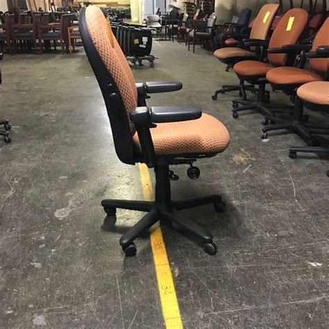 Great savings & free delivery / collection on many items. Steelcase Drive Task Chair | Office Furniture Warehouse