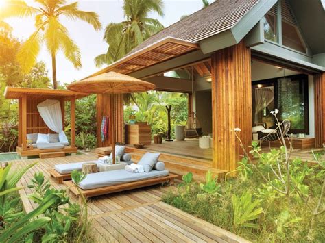 21 Of The Worlds Most Remote Resorts Villa Design Tropical House Beach Villa Design