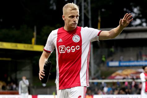 Donny van de beek will wear the number 34. Real Madrid Transfer Rumors: Donny van de Beek still on ...