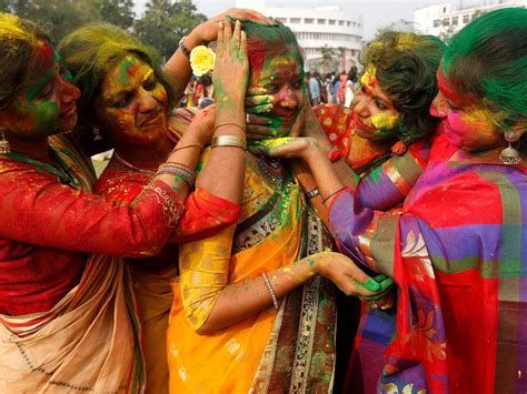 everything you need to know about holi the hindu festival of colours artofit