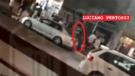 Las Imágenes Que Muestran Que Luciano Pertossi Habría Participado Del Ataque A Fernando Báez