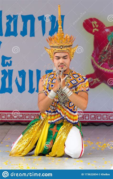male-dancer-in-traditional-thai-costume-in-phuket-town,-thailand-editorial-stock-image-image