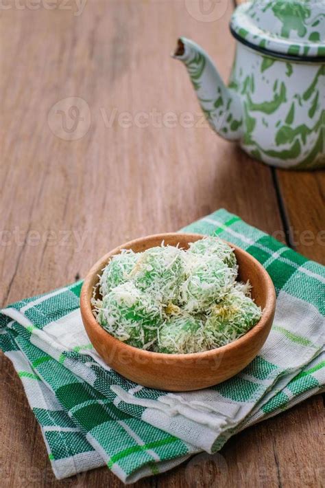 Delicious Klepon Traditional Indonesian Culinary 5882591 Stock Photo At