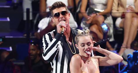 Miley Cyrus Promises To ‘be Good At Vmas 2017 Posts Throwback Photo