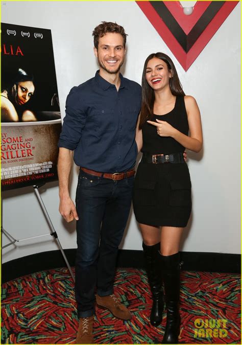 Victoria Justice Supports Eye Candy Co Star Ryan Cooper At His Julia