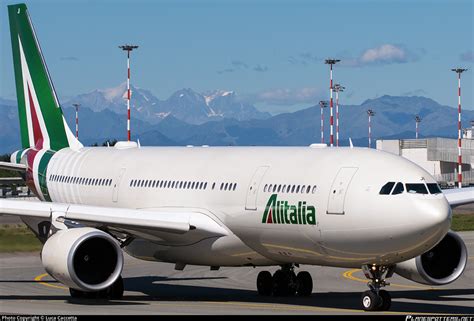 Ei Eji Alitalia Airbus A330 202 Photo By Luca Caccetta Id 648047