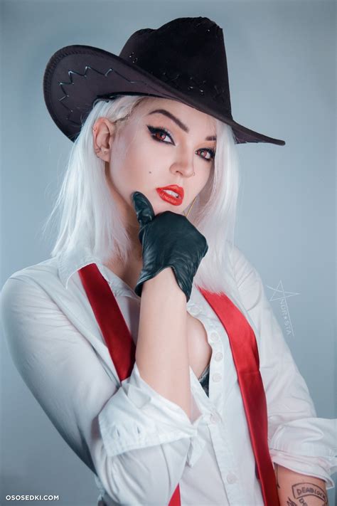 An Asta Ashe Overwatch Cosplay Set Naked Cosplay Asian 13 Photos