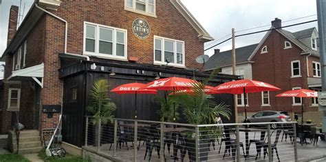 Cousins debut new pub, featuring 20 taps, 15 TVs and an outdoor patio