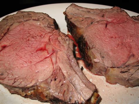 Then turn the oven off and leave the door closed for two hours. Perfect Medium Rare Prime Rib Roast Recipe - Food.com