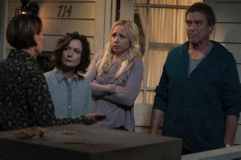 roseanne character dies of opioid overdose as the conners take over abs cbn news