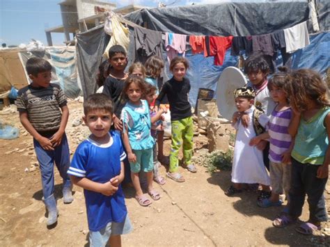 مفوضية اللاجئين لم تسلم السوريين مساعداتهم والمنظمات الدولية تسرح موظفيها الأردن اليوم