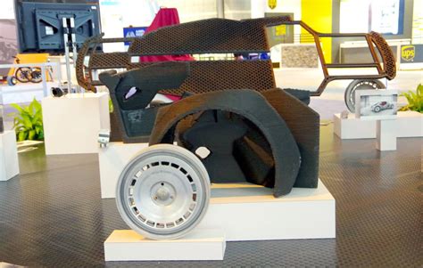 This Is The Worlds First 3 D Printed Car
