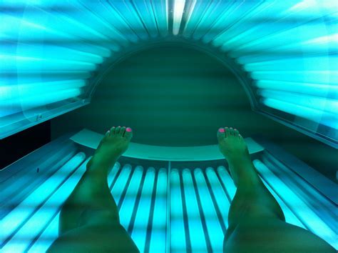 Tanning I Love This Tanning Bed Beach Glow Beach Bum How To Get Tan Tanning Bed Bikini