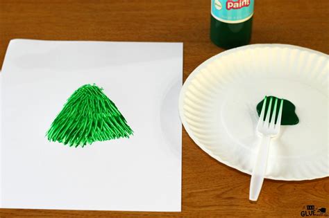Fork Painted Christmas Tree Craft