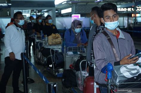 Pengambilan pekerja asing yang baharu termasuk dari bangladesh dihentikan buat masa ini bagi mengelak negara ini dijadikan. Malaysia tegaskan prosedur pengambilan pekerja asing jelas ...