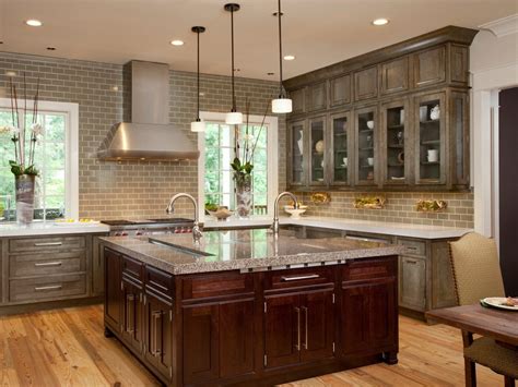 The distressed style is quite similar with rustic style. Distressed Kitchen Cabinets: Pictures, Options, Tips ...