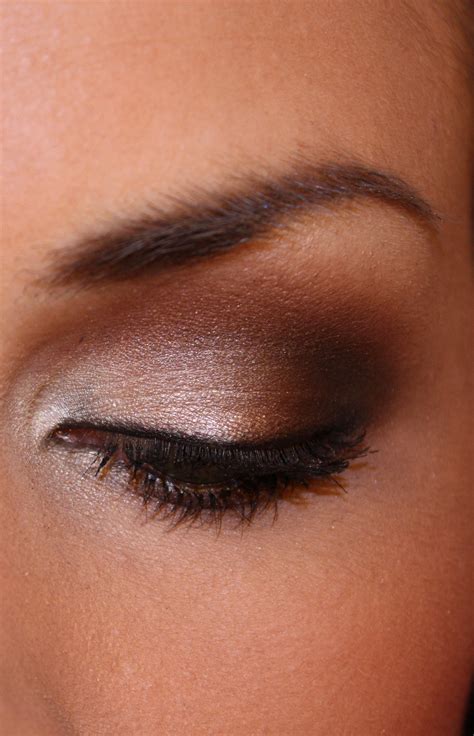 The Brown Smokey Eye Tutorials We Know How To Do It