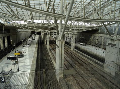 Gare De Laéroport Charles De Gaulle 2 Tgv Train Station