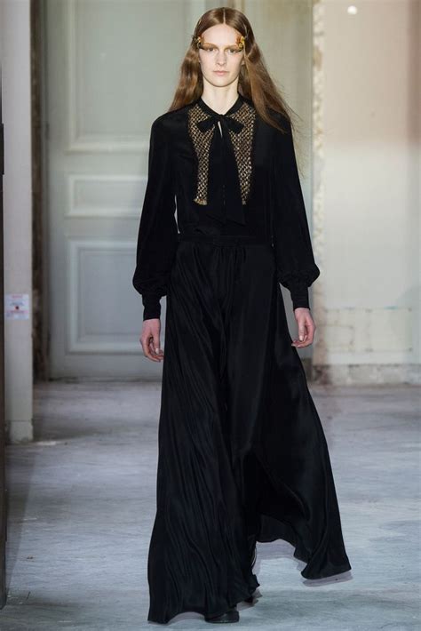 Veronique Branquinho Fall 2015 Ready To Wear Collection Gallery