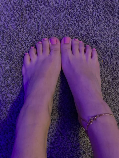 Haley On Twitter Pink Toes Are Superior 😍😵‍💫 Findom Feet Q1ozonvqfg Twitter