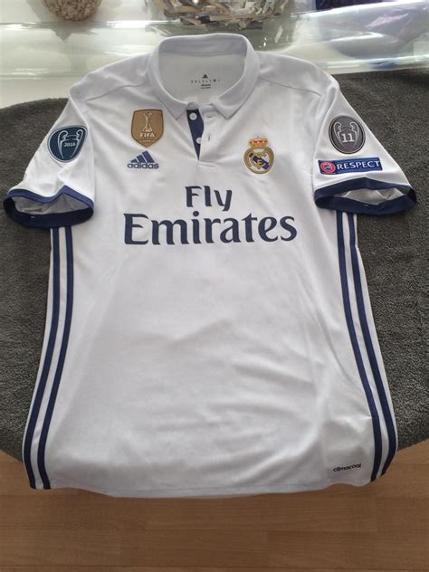 Real Madrid Home Football Shirt 2016 2017 Added On 2017 04 22 2008