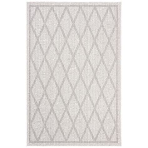 Safavieh Bermuda Ivorylight Gray 9 Ft X 12 Ft Transitional Border