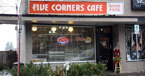 Sherman S Food Adventures Five Corners Cafe