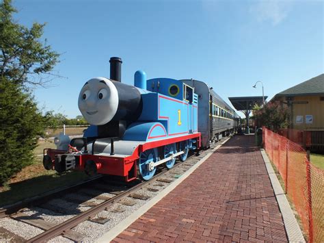 7 Beautiful Trains Rides In Oklahoma