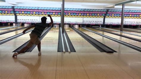 Throwing A Bowling Ball Straight Youtube
