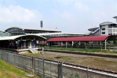 The station serves as both a stop and an interchange for the ktm komuter's seremban line, ktm ets. JOM: Cara pergi stesen MRT dari Terminal Bersepadu Selatan ...