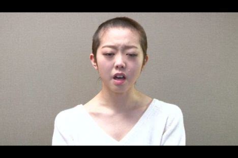 AKB S Minami Minegishi Shaves Off Hair As Sex Apology Sankaku Complex
